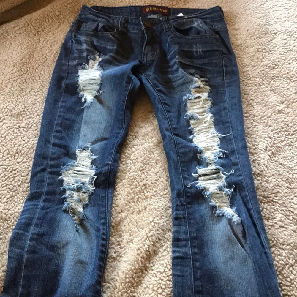 Man made ripped faded jeans size 29 Derby 107